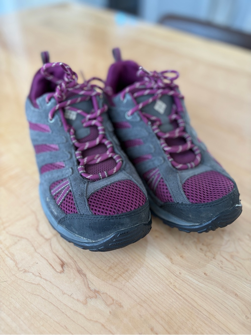 Columbia Women’s Hiking Trail Shoes Grey Purple Size 8